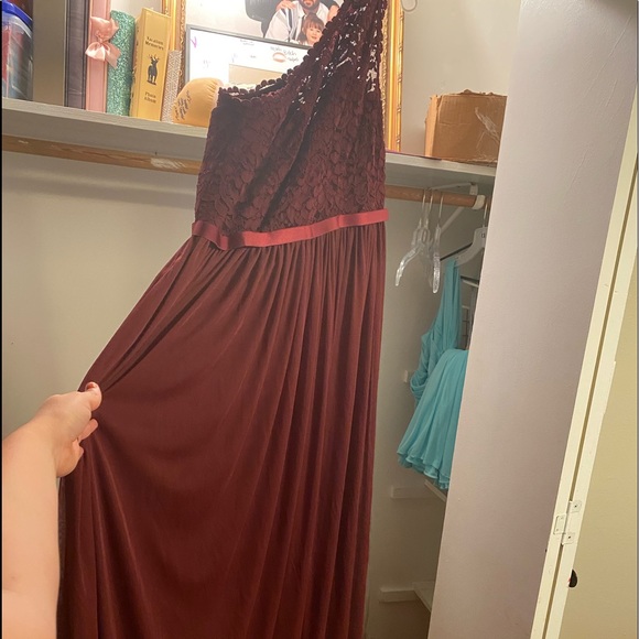 David’s bridal dress - Picture 4 of 5